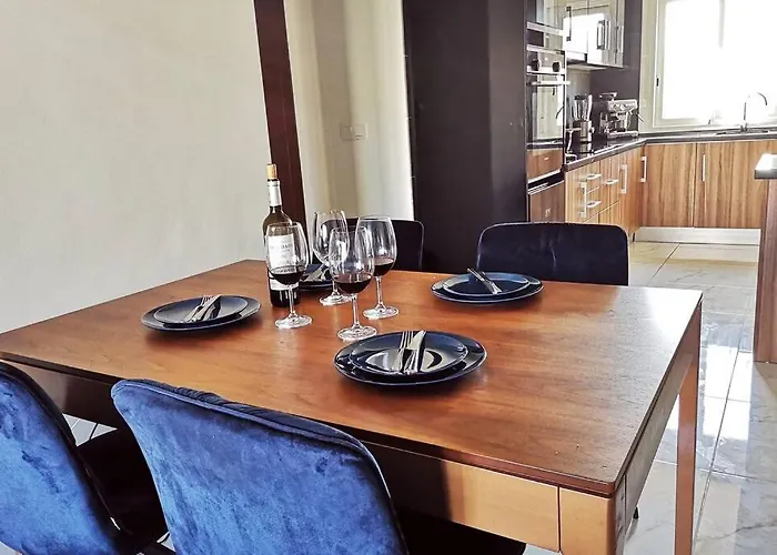 Apartment Black Sun. Modern Penthouse In *