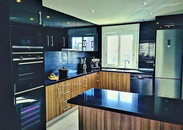 Apartment Black Sun. Modern Penthouse In *