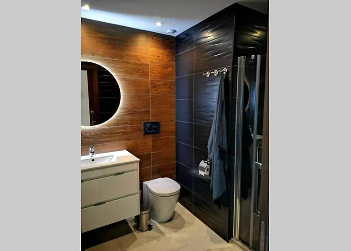 Black Sun. Modern Penthouse In Apartment *