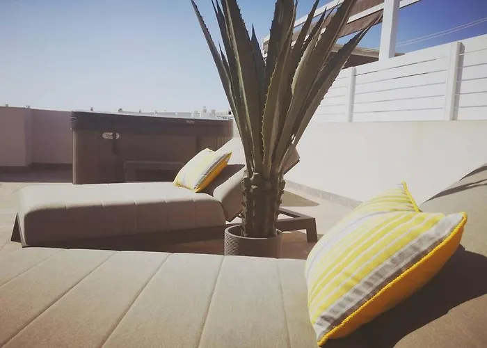 Black Sun. Modern Penthouse In